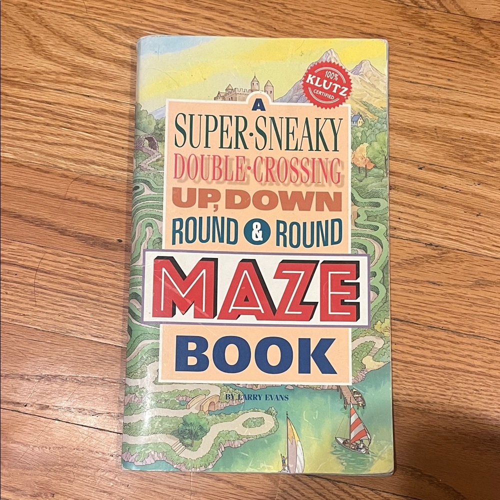 Klutz Super-Sneaky Double-Crossing Up, Down, Round & Round Maze Book